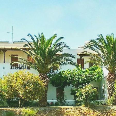 סקירוס Mavrikou Helen Apartments מראה חיצוני תמונה